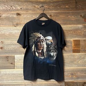 Vintage USA 90s Made Native American Wolf Graphic Tee Unisex Size Large A8
